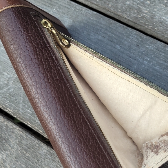 Vintage Dooney & Bourke AWL Checkbook Wallet - Picture 9 of 10